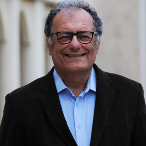 Adelino Canário